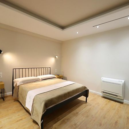 Amantia Apartment Вльора Екстер'єр фото