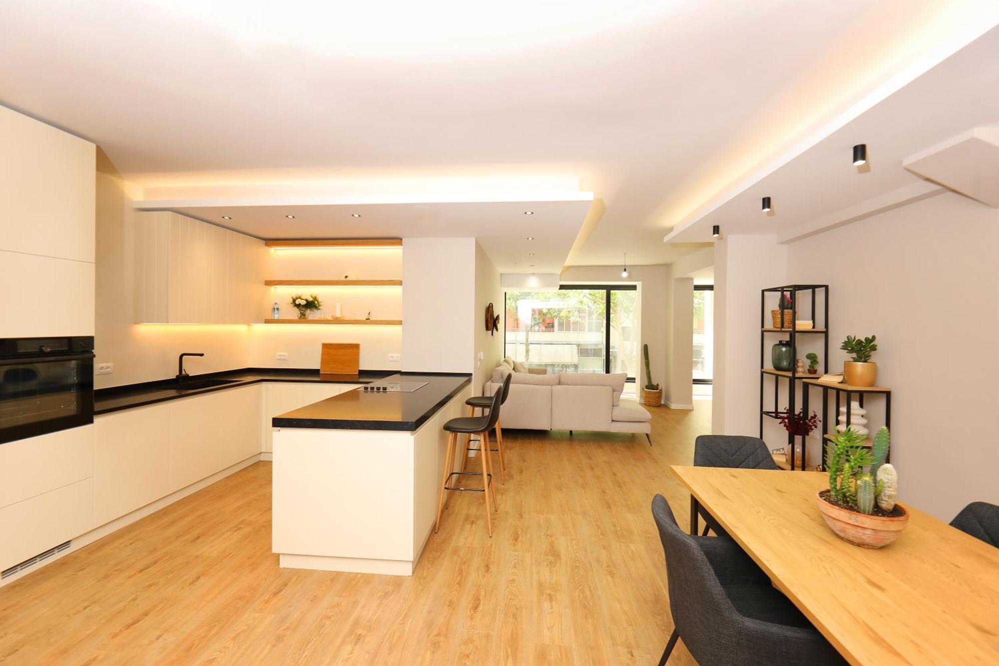 Amantia Apartment Вльора Екстер'єр фото